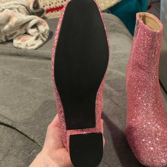 Pink Sparkle Booties - Picture 5 of 10
